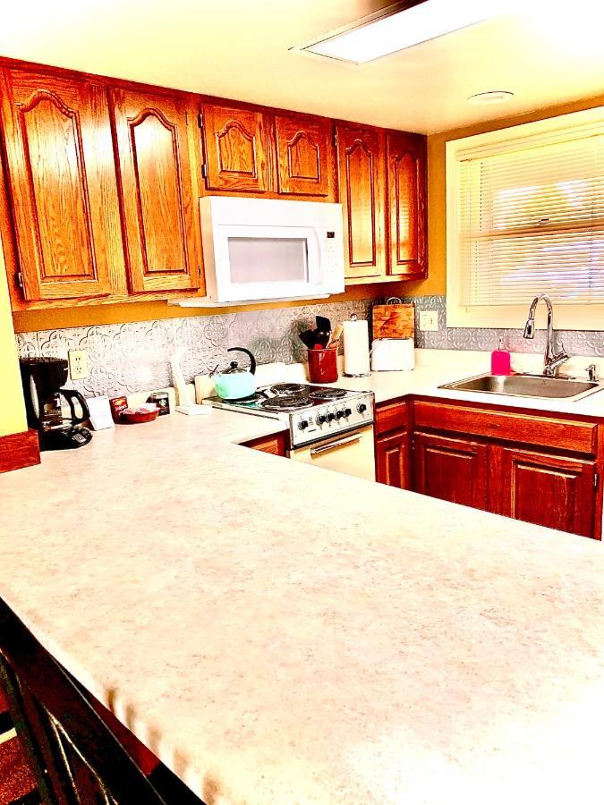 Talisman Amazing Views Walk To Uptown Sleeps 4 Villa Пагоса Спрингс Екстериор снимка